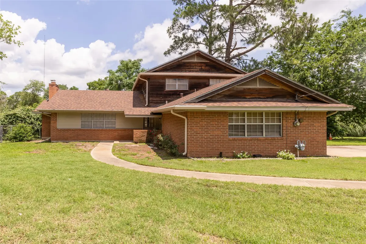 910 Briar Cliff Drive, Bryan, TX 77802 - Image #1