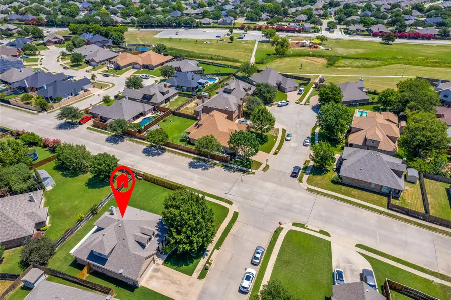 400 Commonwealth Drive, Saginaw, TX 76179 - Image #2