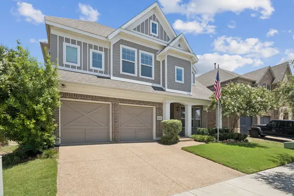 809 Nathanael Greene Court, Aubrey, TX 76227