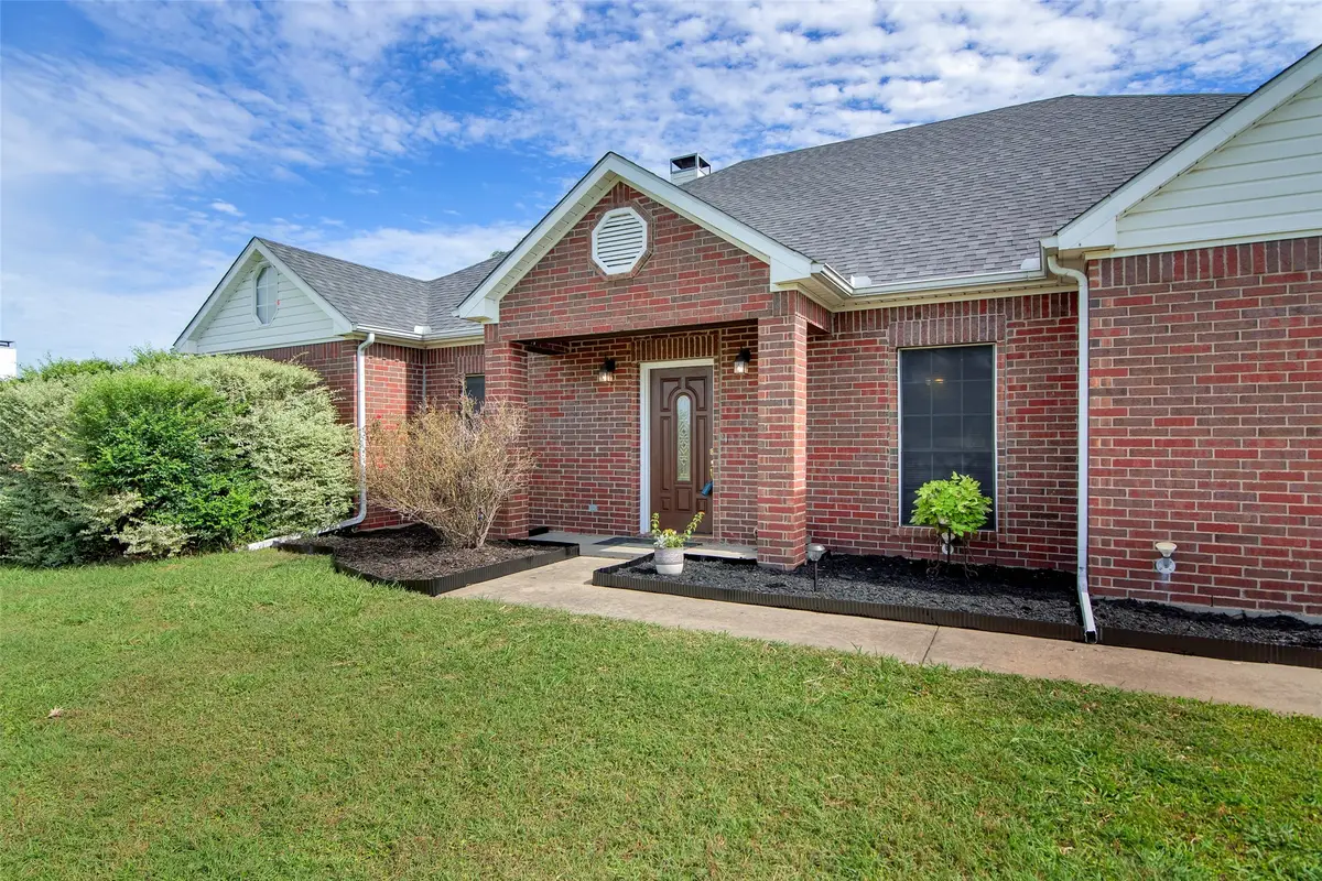 119 Parker Road, Van Alstyne, TX 75495 - Image #1