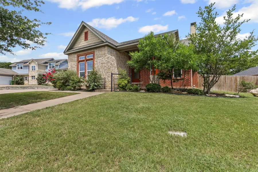 125 Camelot Street, Glen Rose, TX 76043 - Image #2