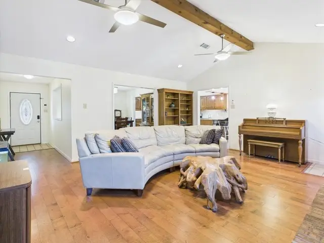 102 Misty Glen Circle, Gun Barrel City, TX 75156 - Image #1