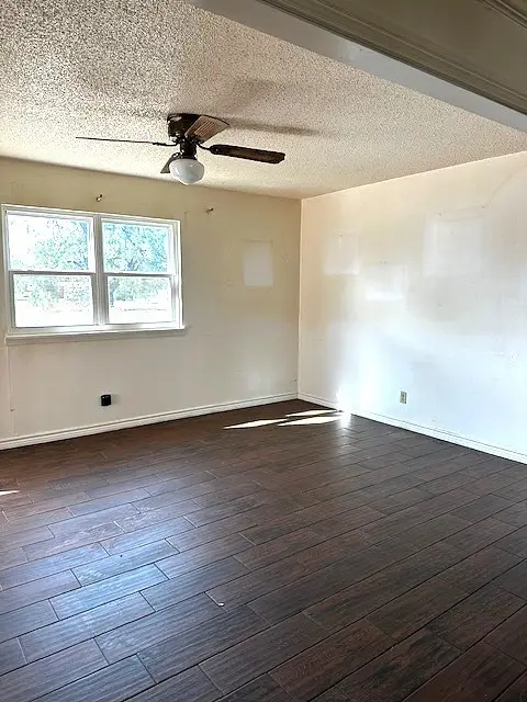 123 E Mccaulley Avenue, Bronte, TX 76933 - Image #3