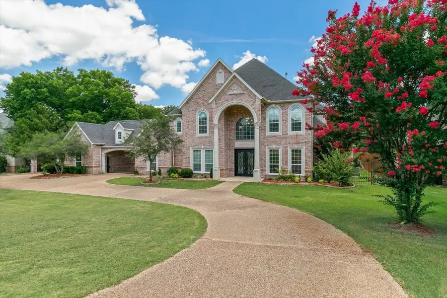 8945 Waterchase Circle, Fort Worth, TX 76120 - Image #3