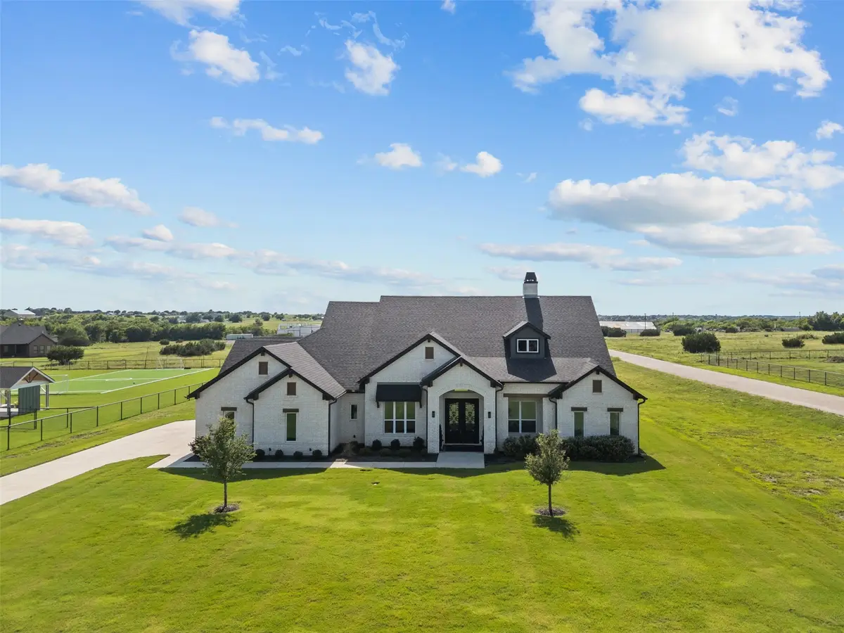 6317 Vega Road, Godley, TX 76044 - Image #1