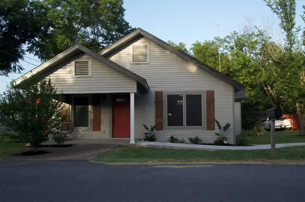 400 S Mable Street, Ferris, TX 75125