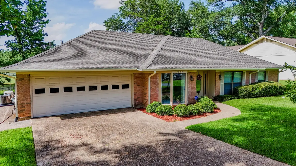 1608 Yosemite, Tyler, TX 75703 - Image #1
