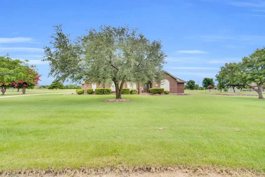 104 Watauga Drive, Waxahachie, TX 75165 - Image #3