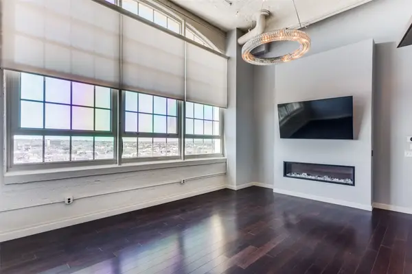 2600 W 7th Street #1827, Fort Worth, TX 76107