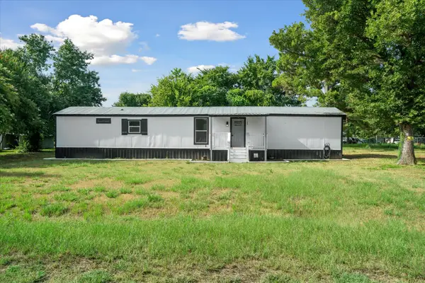 144 Superstar, Trinidad, TX 75163