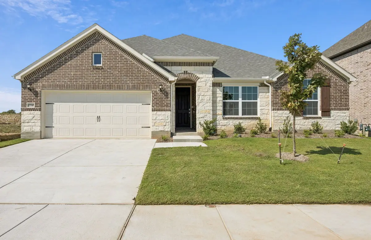 11141 Abbotsbury Road, Fort Worth, TX 76052 - Image #1