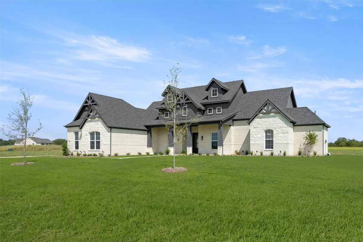 230 Olson Road, Waxahachie, TX 75167 - Image #1