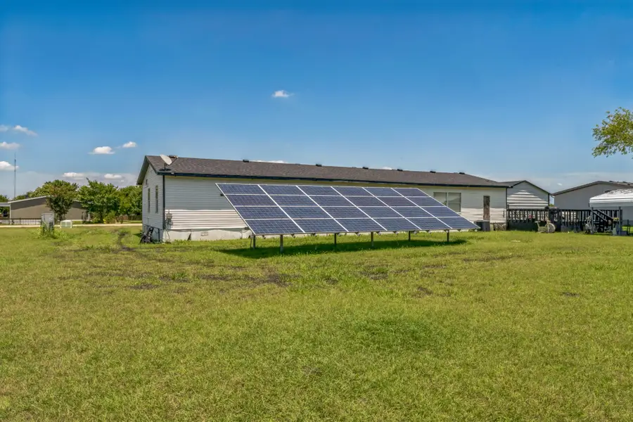 129 Eagle Ridge Drive, Waxahachie, TX 75165 - Image #3