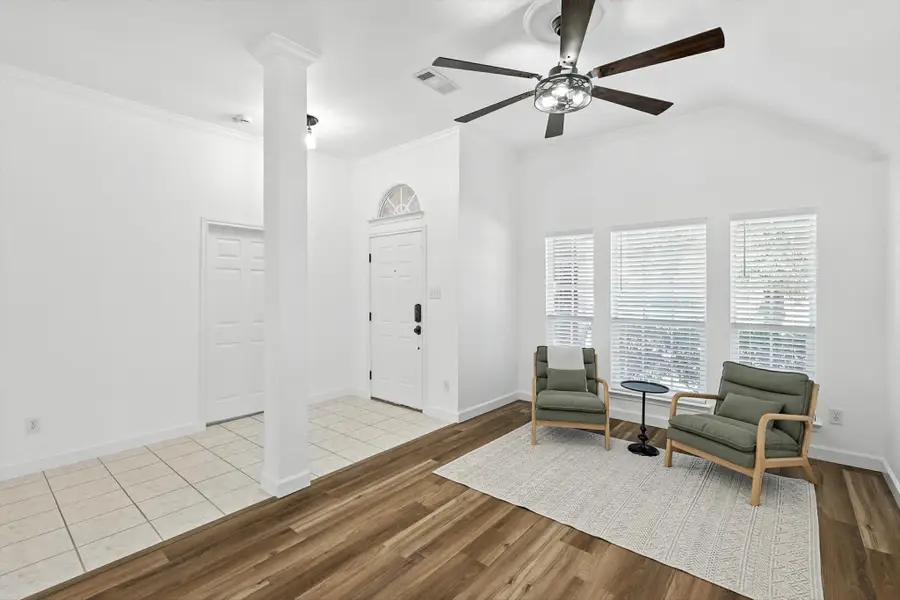 10121 Red Bluff Lane, Fort Worth, TX 76177 - Image #2