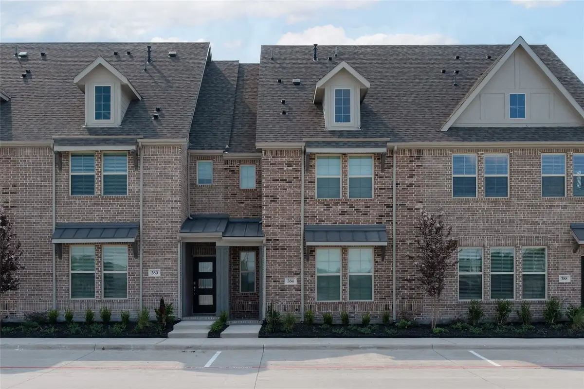 384 Greenhouse Drive, Plano, TX 75074 - Image #1