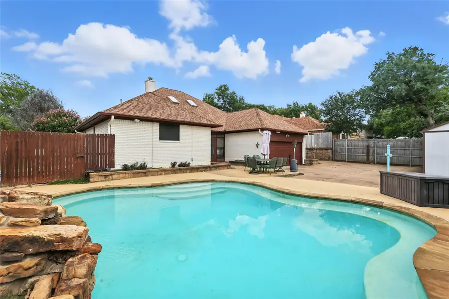 7333 Red Oak Street, North Richland Hills, TX 76182 - Image #3