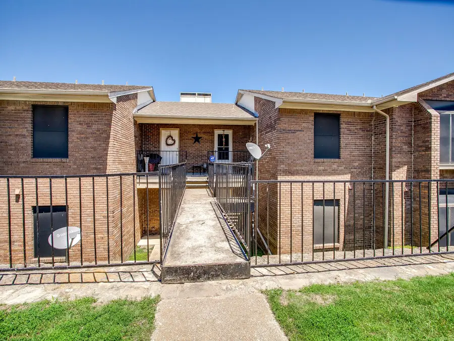 4492 Chaha Road #102, Garland, TX 75043 - Image #2
