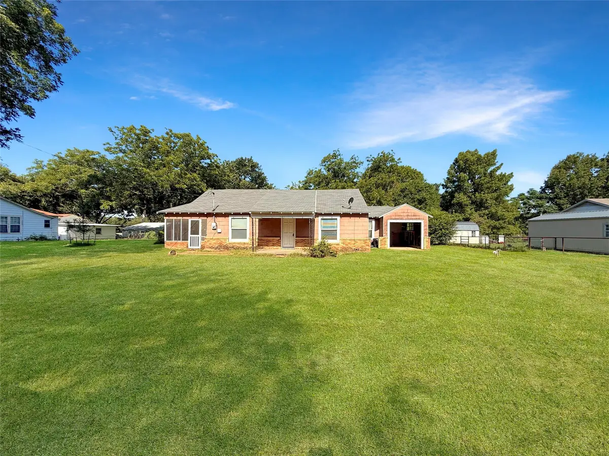405 Edgar Street, Eustace, TX 75124 - Image #1