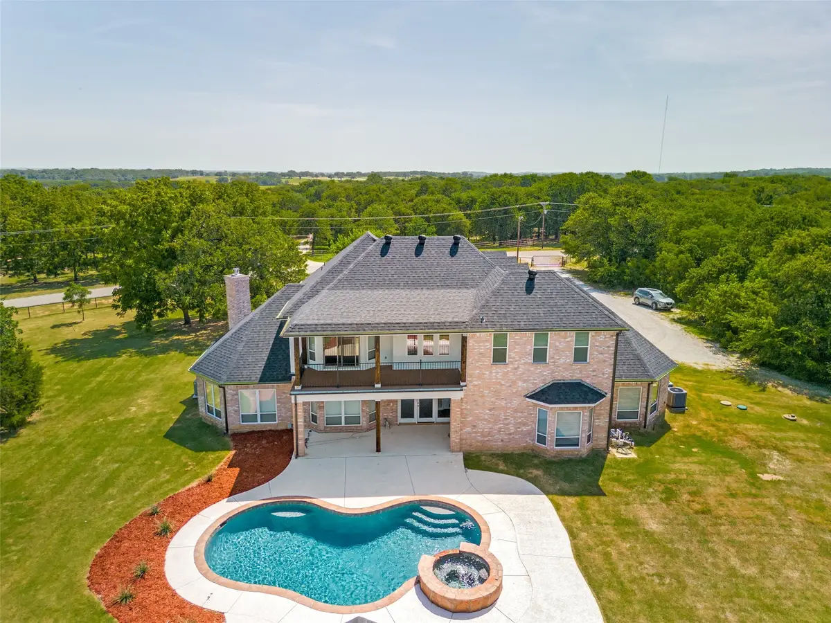 977 County Road 2255, Valley View, TX 76272 - Image #1