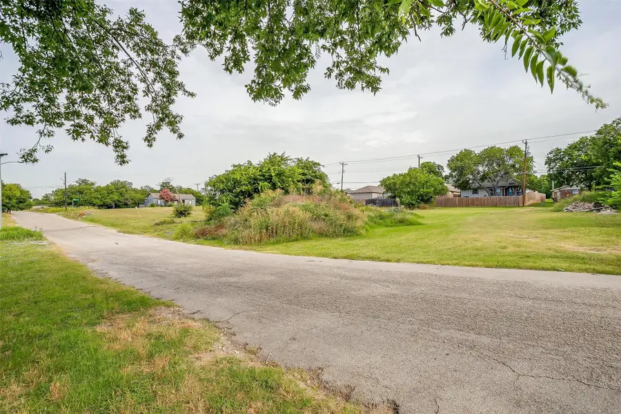 5816, 5820, 5824 Helmick Avenue, Fort Worth, TX 76107 - Image #3