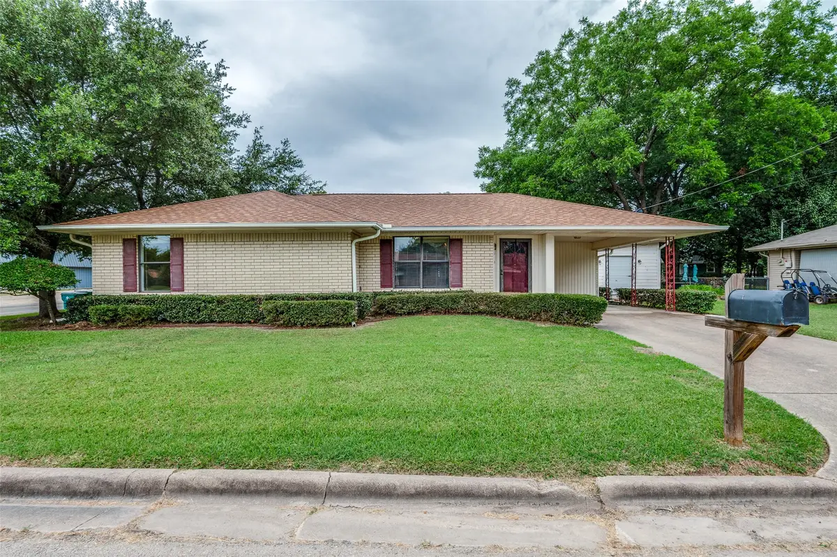510 S Dallas Street, Kemp, TX 75143 - Image #1