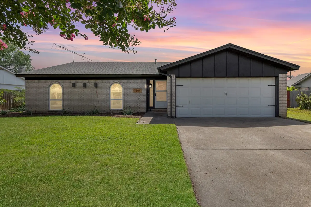7504 Oak Ridge Drive, North Richland Hills, TX 76182 - Image #1