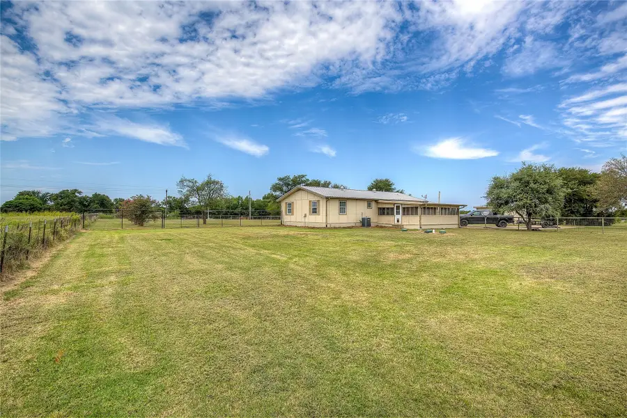 2721 Fm 2649, Lone Oak, TX 75453 - Image #3