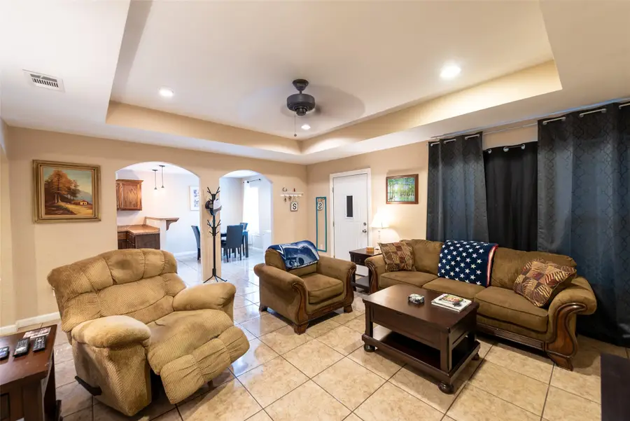 1107 E. 8th, Mount Pleasant, TX 75455 - #3