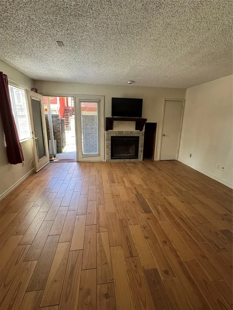 9823 Walnut Street #L114, Dallas, TX 75243 - Image #2