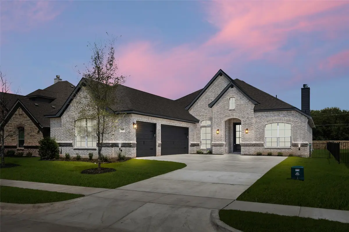 345 Paddle Boat Drive, Granbury, TX 76049 - Image #1