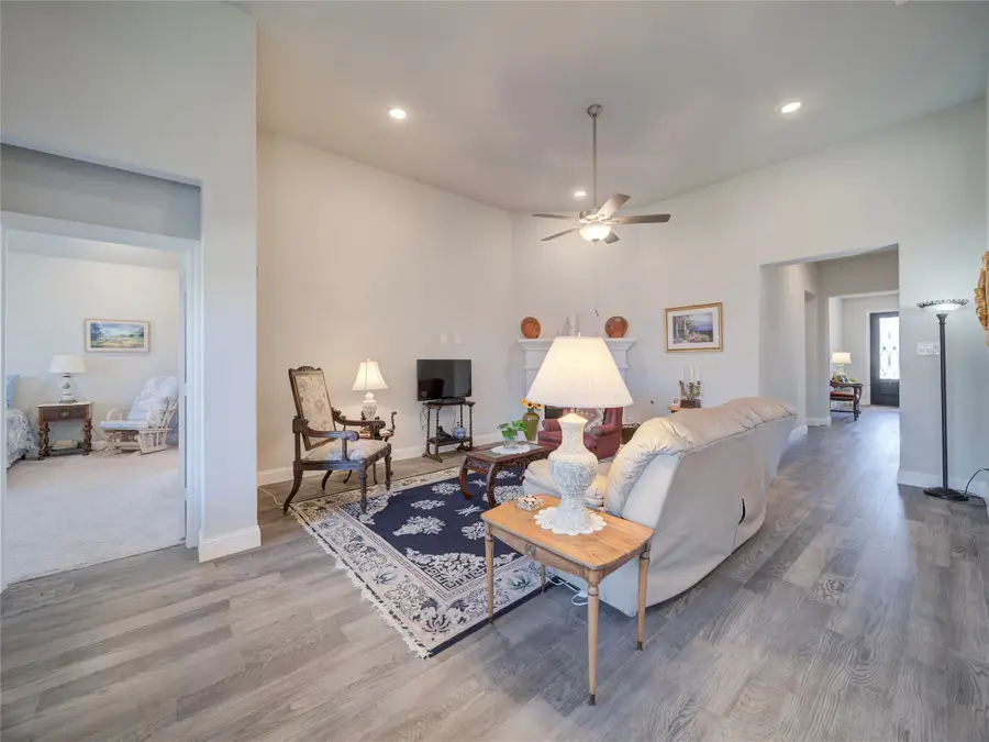 1112 Diamond Dove Drive, Little Elm, TX 75068 - Image #3