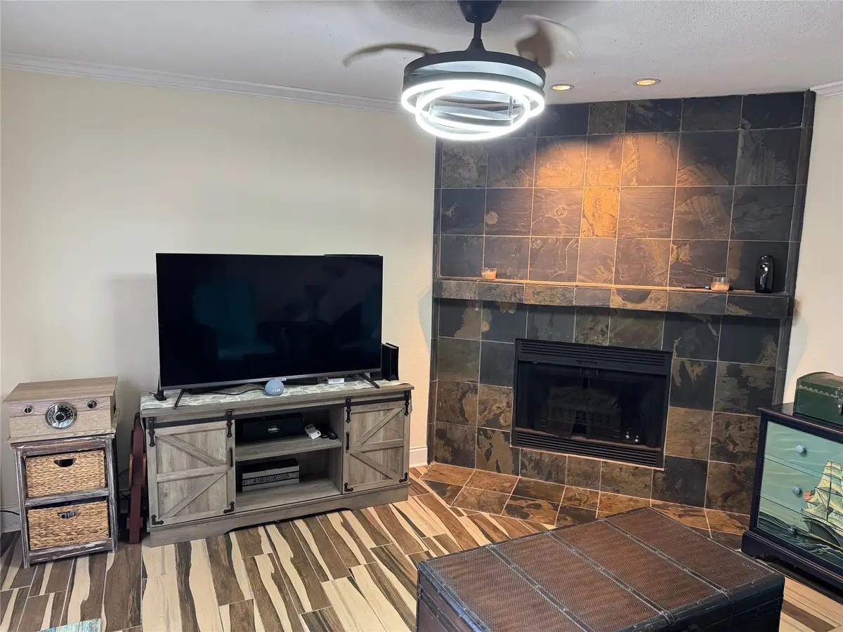 14800 Enterprise Drive #23D, Farmers Branch, TX 75234 - Image #1