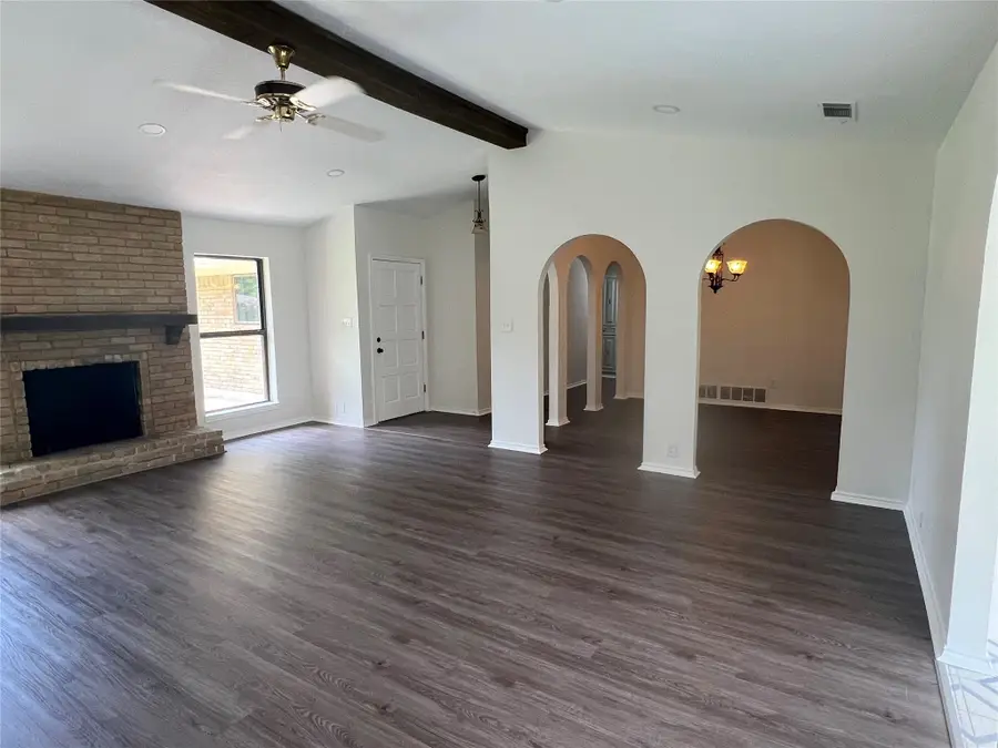 7 Yale Circle, Richardson, TX 75081 - Image #3