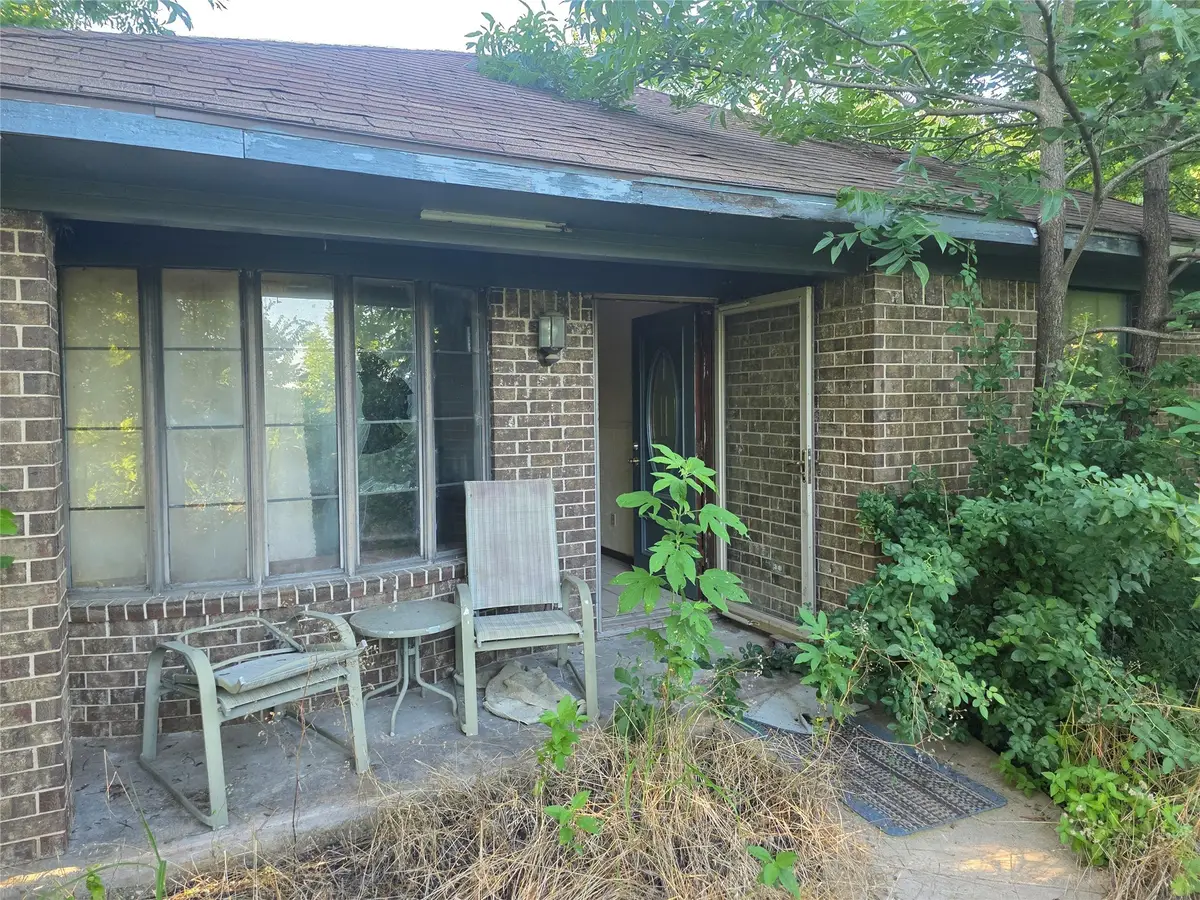 7442 County Road 4812, Commerce, TX 75428 - Image #1