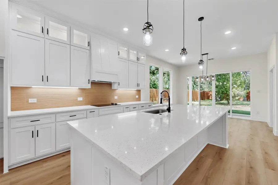 126 Lost Forest Road, Gun Barrel City, TX 75156 - Image #2