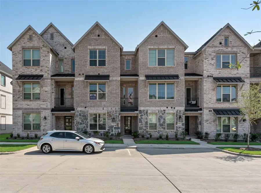 8313 Huron Peak Drive, Frisco, TX 75034 - Image #3