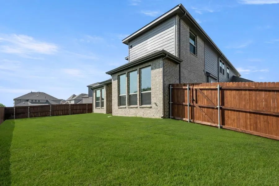 2213 Pelican Drive, Mansfield, TX 76063 - Image #2