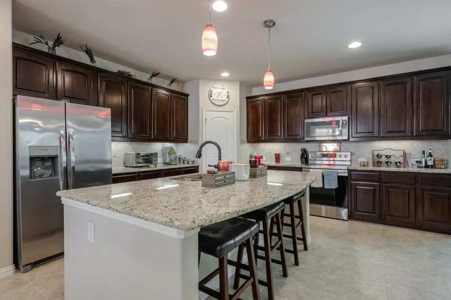 1251 Montgomery Way, Lantana, TX 76226 - Image #3