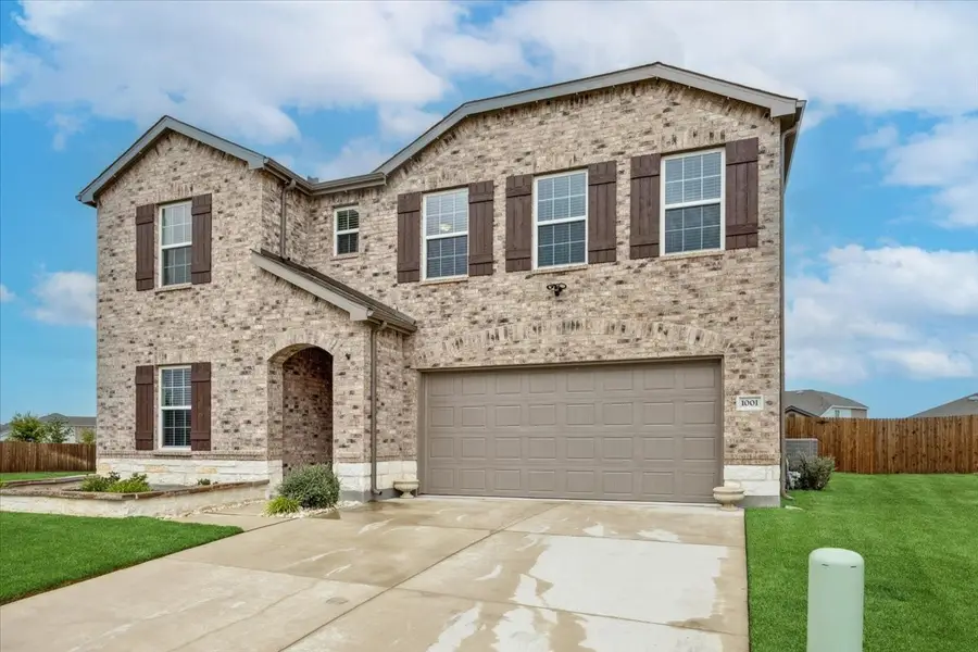 1001 Valerian Drive, Haslet, TX 76052 - Image #2