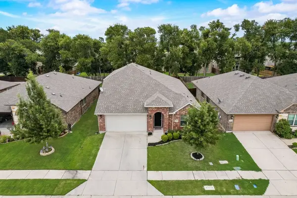 554 Langdon Street, Lavon, TX 75166