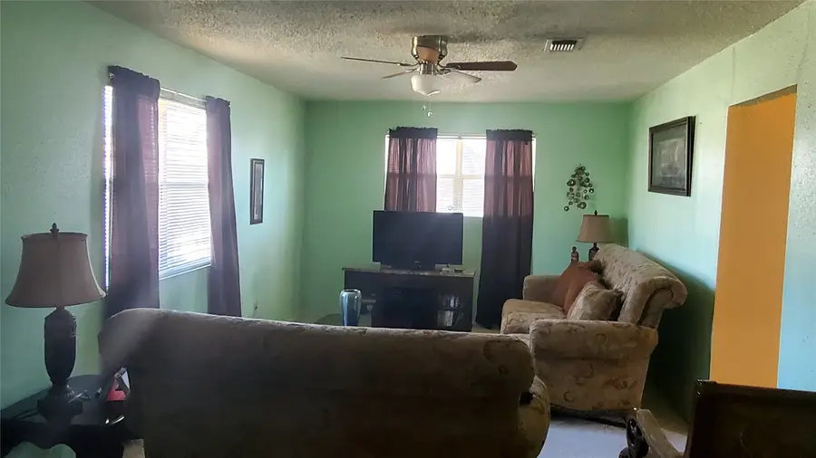 3428 Montague Street, Fort Worth, TX 76119 - Image #2