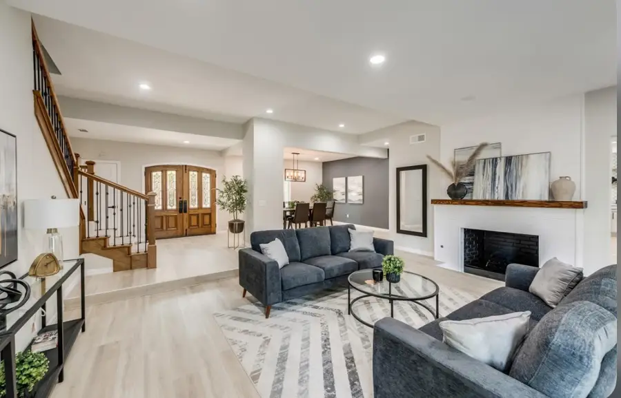 8719 Arbor Park Drive, Dallas, TX 75243 - Image #3