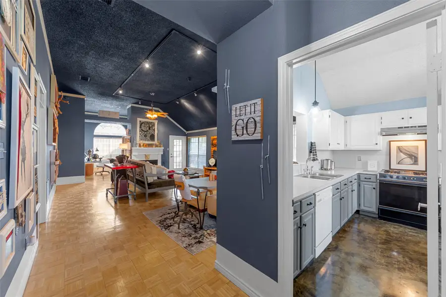 1517 Eastview Drive, Garland, TX 75040 - Image #3