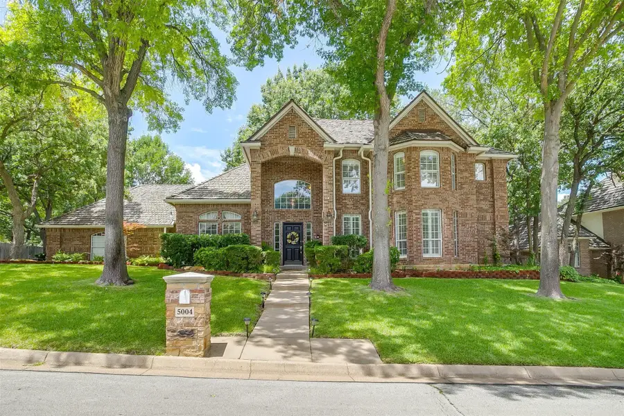 5004 Bridgewater Drive, Arlington, TX 76017 - Image #2