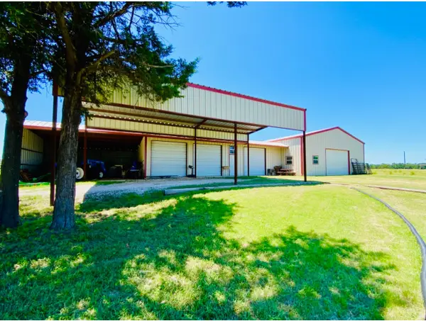 664 Earl Road, Sadler, TX 76264