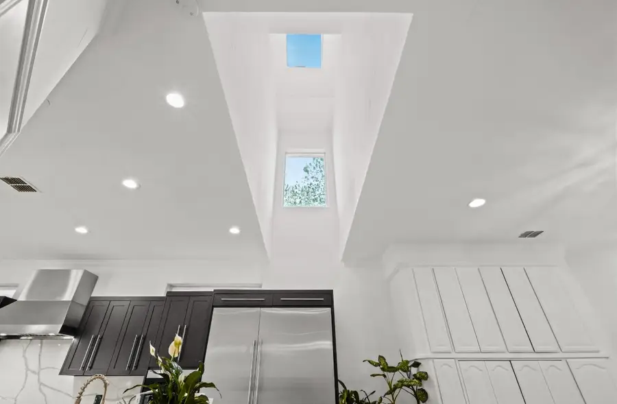 11911 Edgestone Road, Dallas, TX 75230 - Image #3