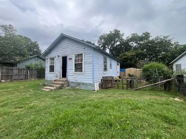 3323 Bataan Street, Dallas, TX 75212 - Image #2