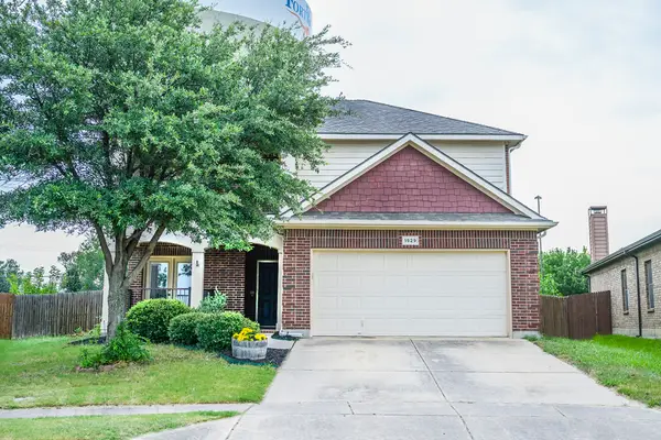 1929 Frosted Willow Lane, Fort Worth, TX 76177