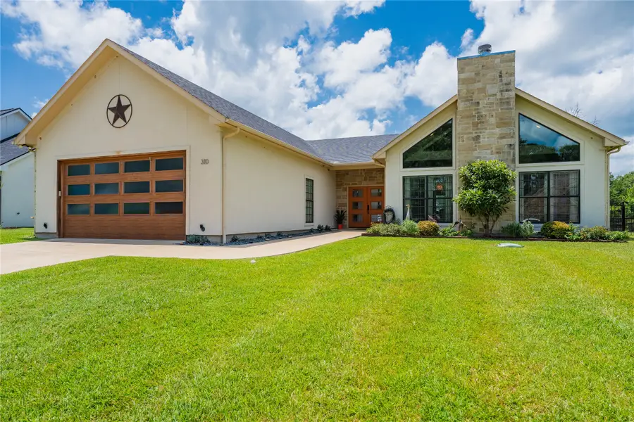 310 Splitrail Drive, Cedar Creek Lake, TX 75143 - Image #2