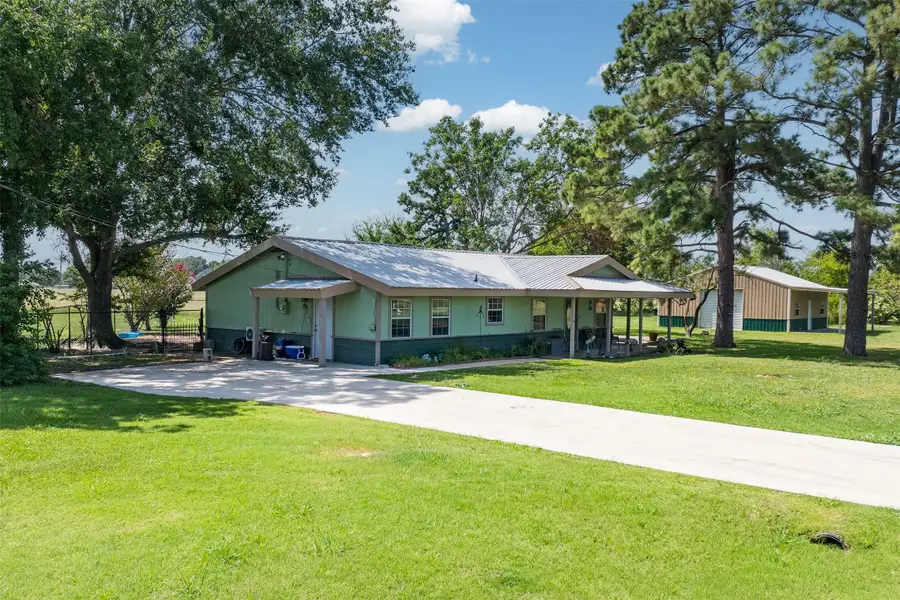 113 Lbj Ranch Road, Trinidad, TX 75163 - Image #2